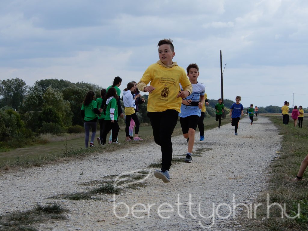 Mezei futóbajnokság Berettyóújfaluban 66